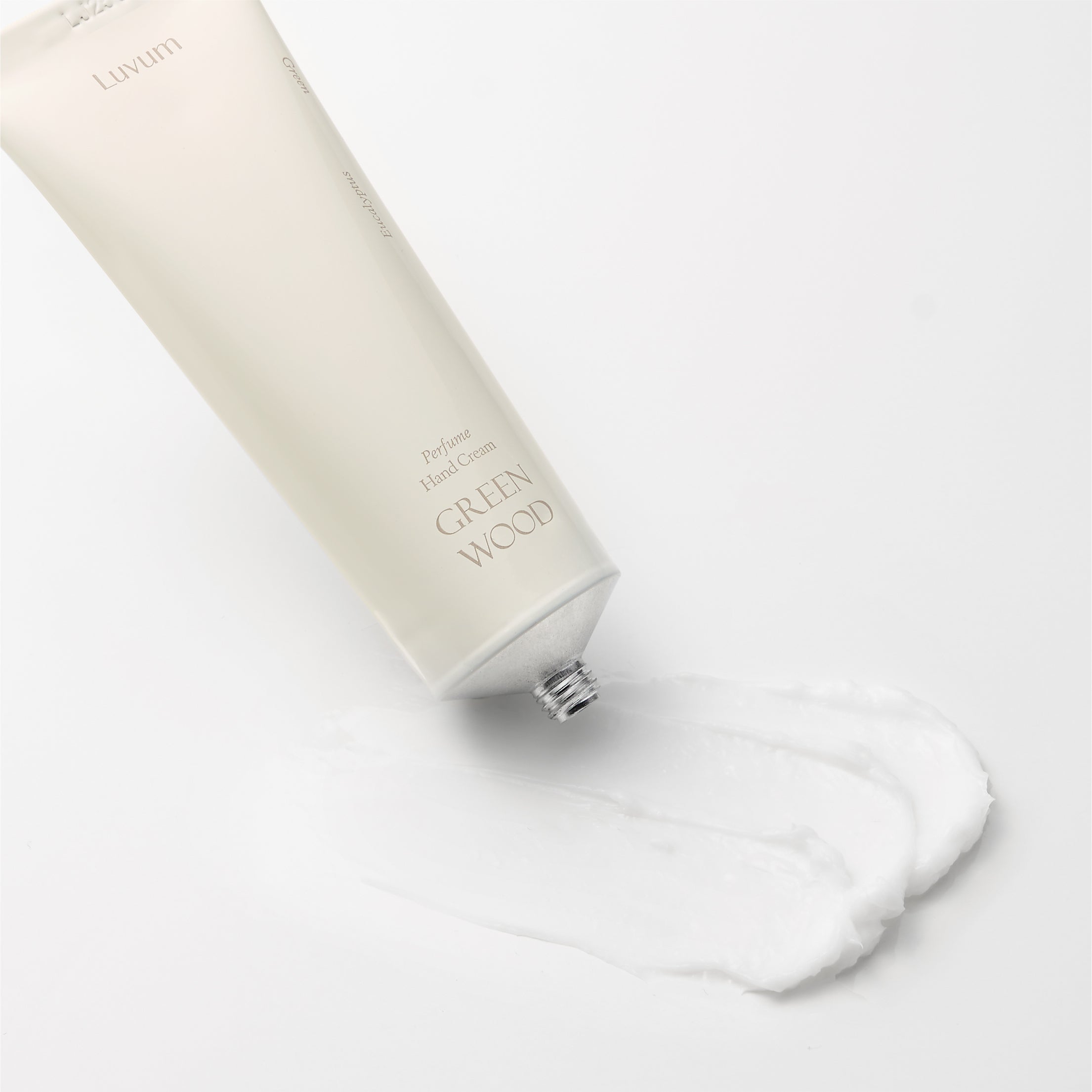 LUVUM PERFUME HANDCREAM GREEN WOOD Crema mani leggera e idratante con un rilassante profumo di eucalipto e legno di cedro 50 ml #3