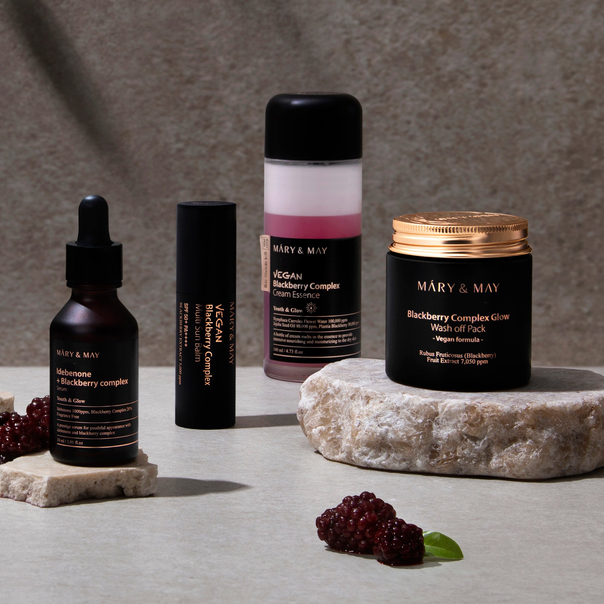 MARY & MAY VEGAN BLACKBERRY COMPLEX ESSENCE Antyoksydacyjna esencja do twarzy 140 ml #2