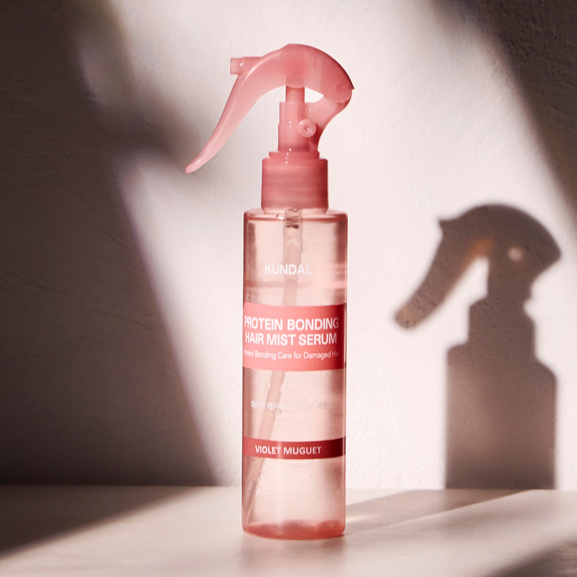 KUNDAL PROTEIN BONDING Brume-sérum biphasé nourrissant intensément Violet Muguet 150 ml #5