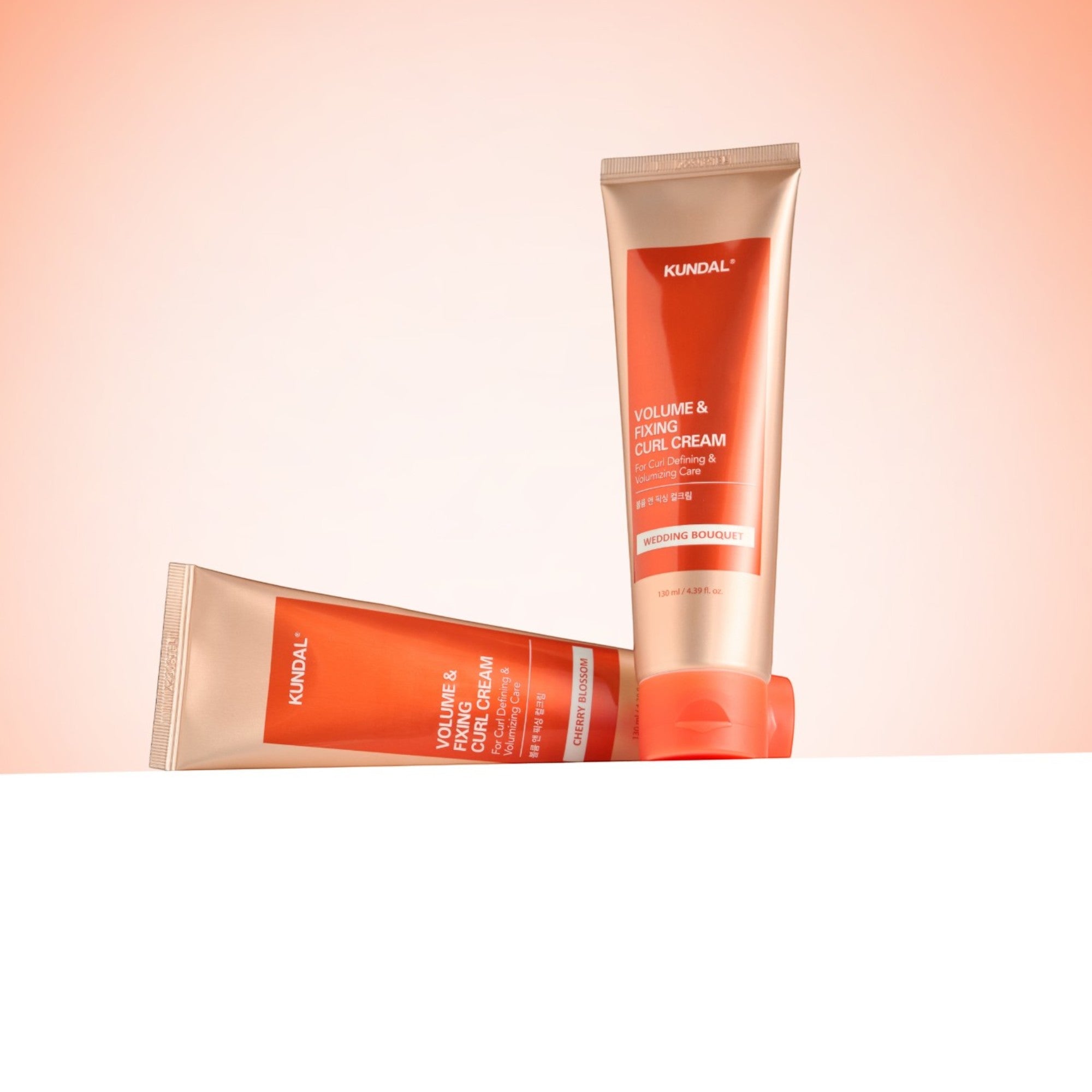 KUNDAL VOLUME & FIXING CURL CREAM Crème augmentant le volume et soulignant les boucles Weddling Bouget 130 ml #4